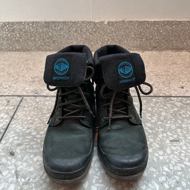 Palladium waterproof boots