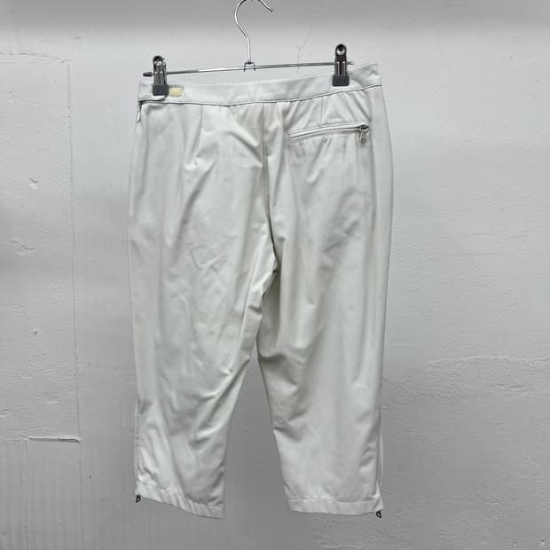 [28] PRADA CAPRI PANTS