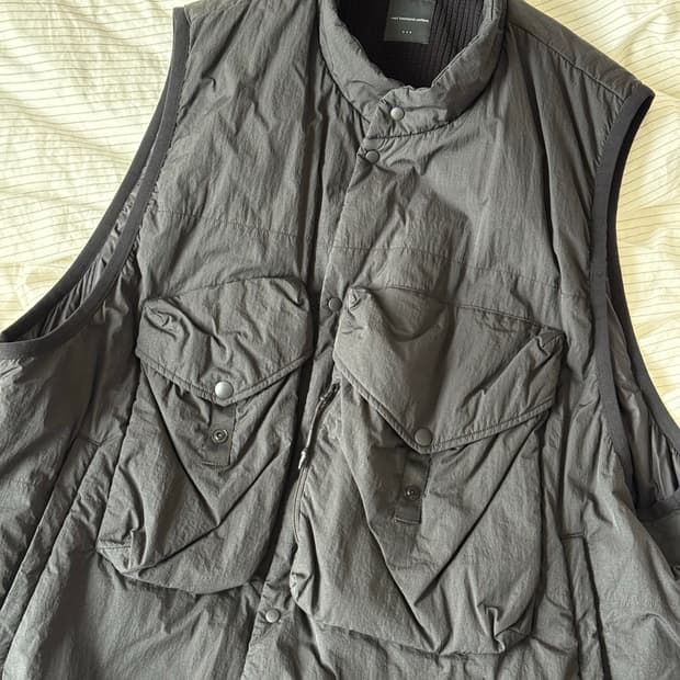 모이프 오버밀 베스트 블랙