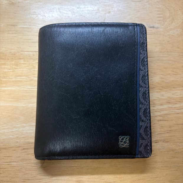 루이까또즈 지갑