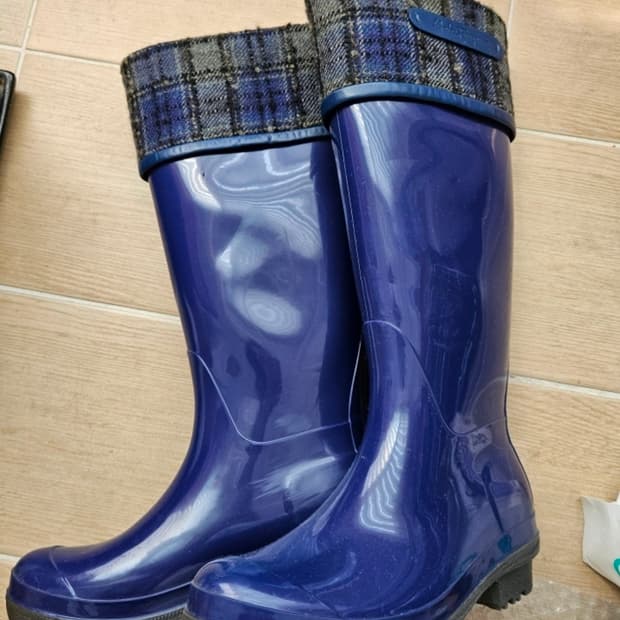 페라가모 레인부츠 여성용