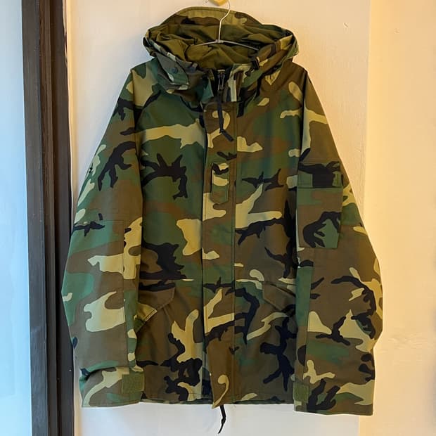 [LARGE] WOODLAND ECWCS GORE-TEX jacket