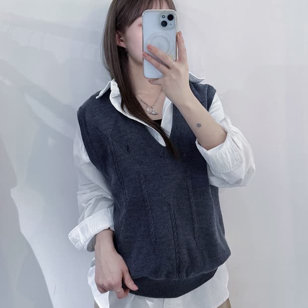 YSL 90’s 스몰로고 니트조끼