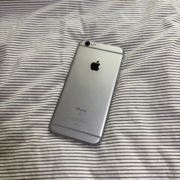 아이폰 6S 실버 64GB