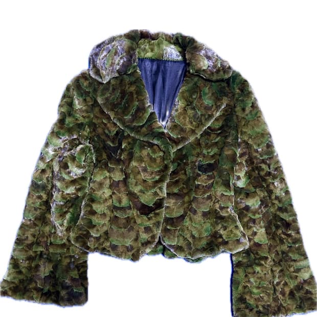 (희귀매물) 빈티지 파이톤패턴 그린 밍크퍼자켓