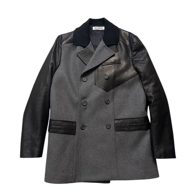 딕 비켐버그(Dirk Bikkembergs)의 양가죽 버진울 믹스 코트