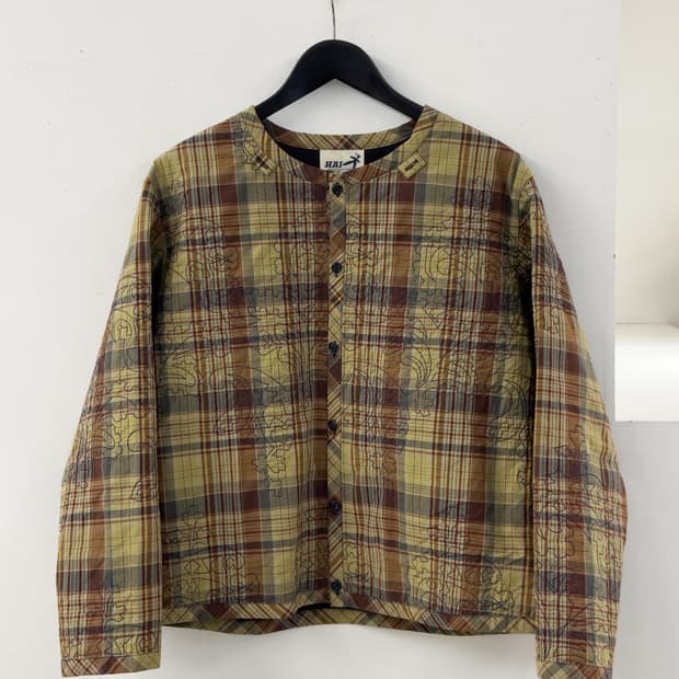 이세이미야케 HAI 자수 퀼팅 자켓