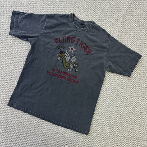 M 아웃스탠딩 피그먼트 반팔티 0413D