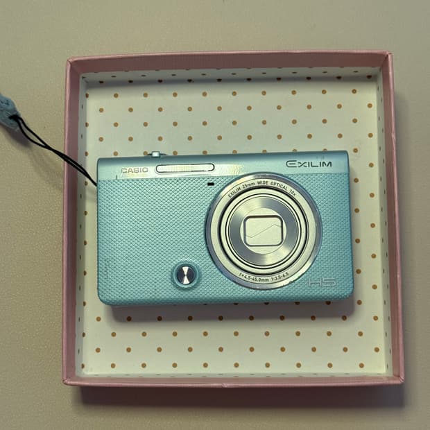 카시오 엑슬림 zr55 민트 /  casio exlim ex-zr55