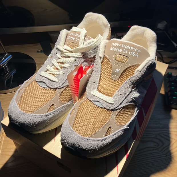 (285) 뉴발란스 MIU 993 쉐도우 그레이 드리프트우드