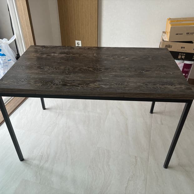 [중고] 4인용 테이블
