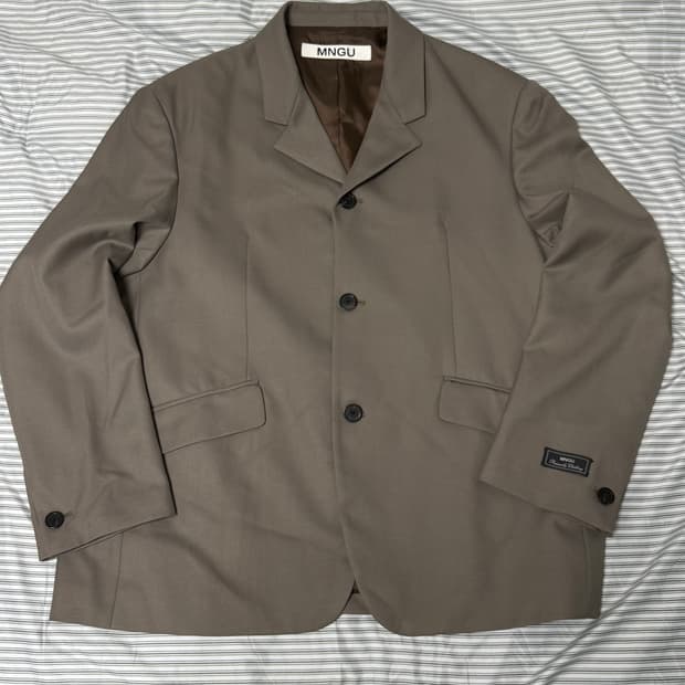 [MNGU] 3버튼 블레이저 토프색상 L