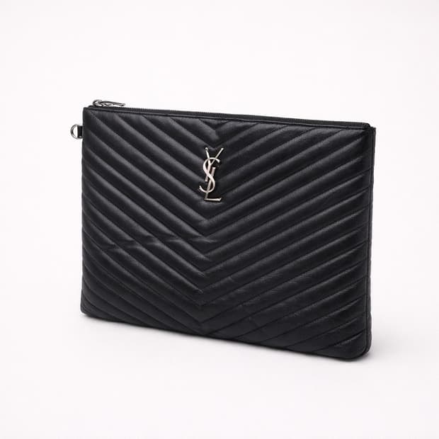 [S급] 생로랑 &실버 메탈 카산드라 마틀라세 파우치 판매합니다!!!