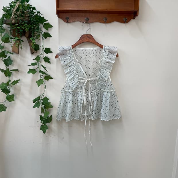 페어리 모리 잔꽃 아일릿 리본 프릴 베스트