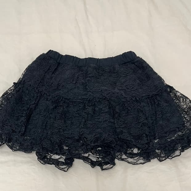 블랙 레이스 캉캉 스커트