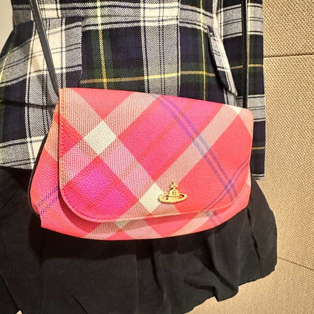 비비안웨스트우드 타탄 체크  orb 마젠타 오페라 백