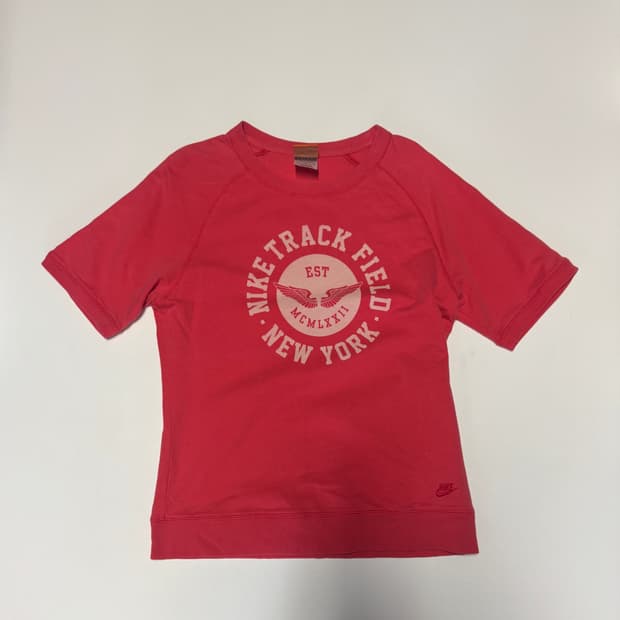 희귀!! 여성 나이키 Track & Field 올드스쿨 프린팅 반팔