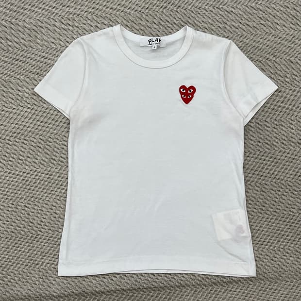 꼼데가르송 더블 하트 반팔티 r3346