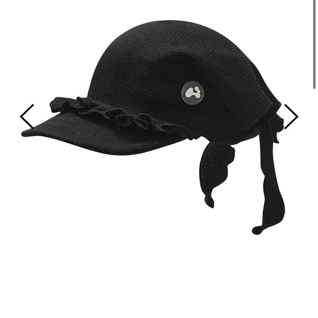 허그유어스킨 frill winter visor cap 블랙