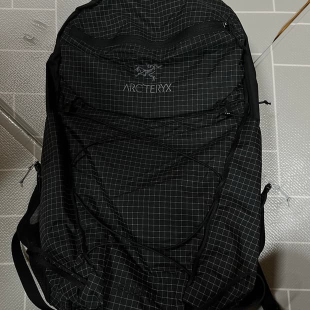 아크테릭스 에어리어스18