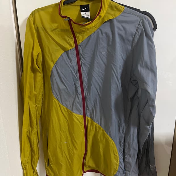 NikeXGyakusou windbreaker