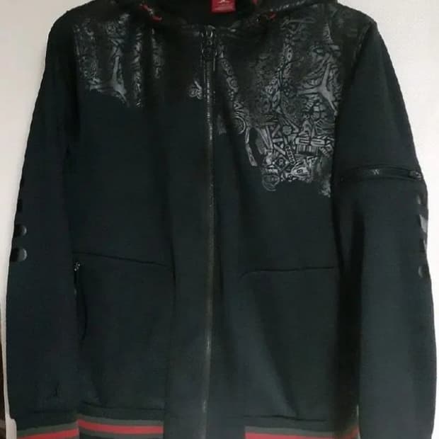 조던 페이즐리패턴 블랙후드집업 100