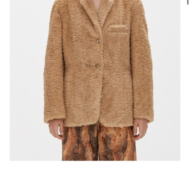 더오픈프로덕트 퍼 테일러 재킷 카멜 베이지 (택안뗀 새상품 정가 31)