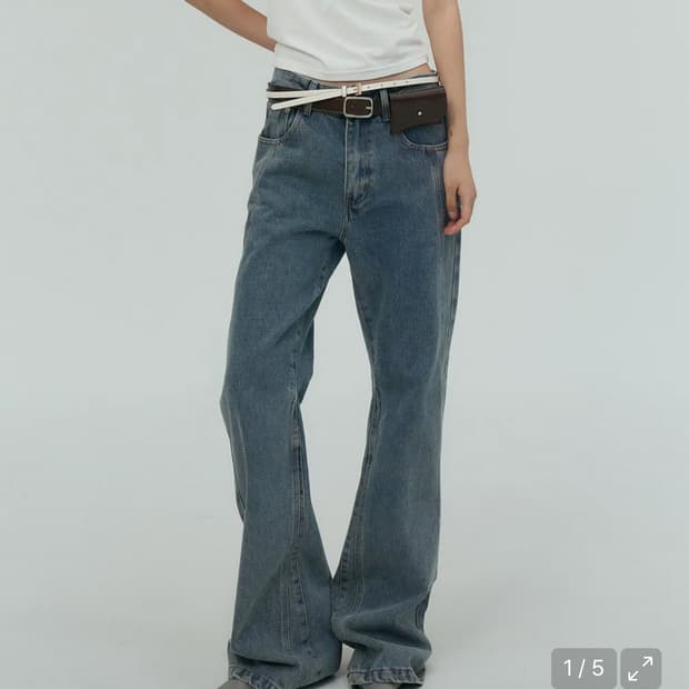 (M) 플레이스 스튜디오 슬림 씬 사선 절개 부츠컷 워싱 데님 팬츠