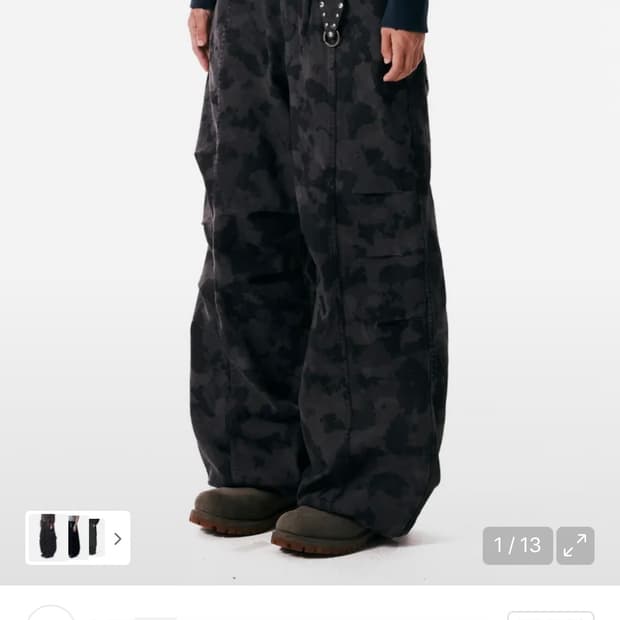 아캄 Knee Pin-tuck Camouflage Twill pants