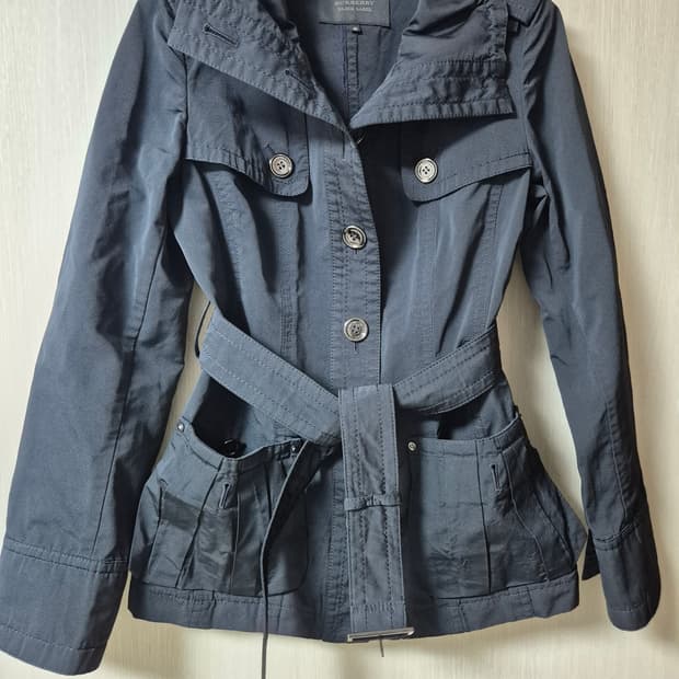 (정품) 버버리 블랙라벨 트렌치 숏코트  벨티드 자켓 40
