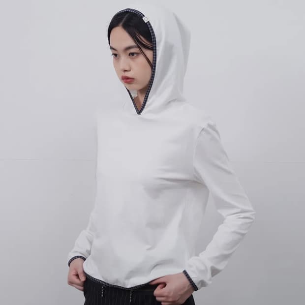 오헤시오 Long hooded T-shirt