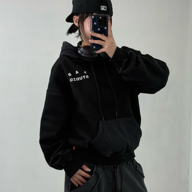 아이앱스튜디오 우븐 블랙 후드티