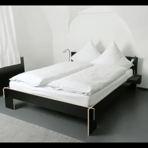 무어만 베드 프레임 헤드레스트 블랙 160X200  미드센츄리