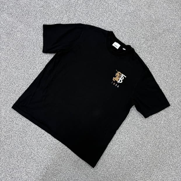 L 버버리 남성 로고 자수 반팔 티셔츠 0420J