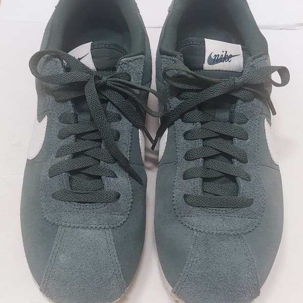 나이키 코르테즈 빈티지 그린 275
