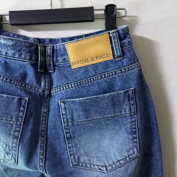 인사일런스 여성 버뮤다 데님 숏팬츠 S 