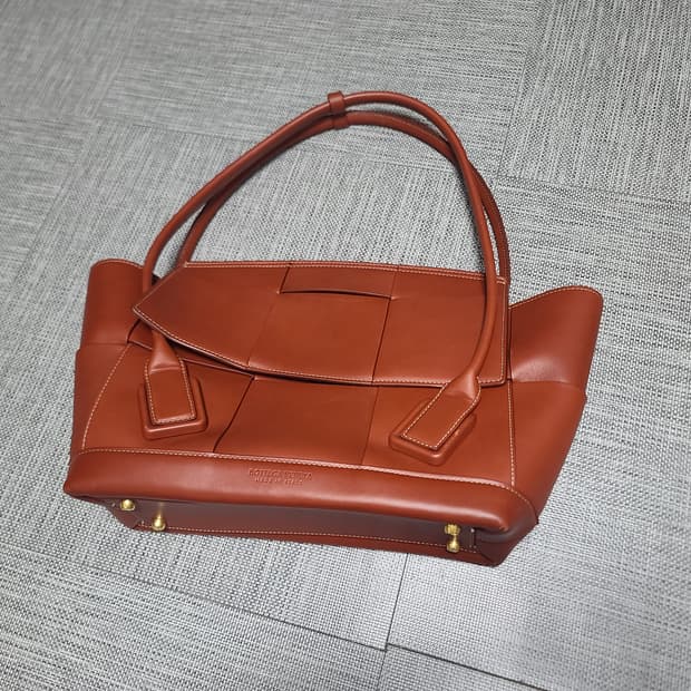 보테가베네타 아르코48 아르코백 미디움 숄더백 토트백