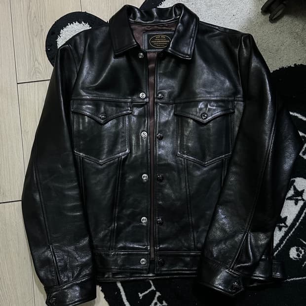 네이버후드 트러커 레더자켓