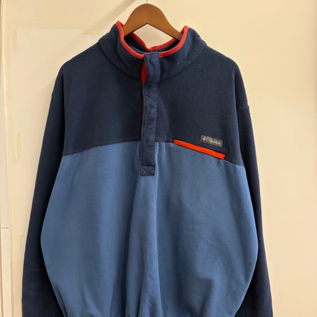 N30. 콜롬비아 신칠라 후리스 플리스