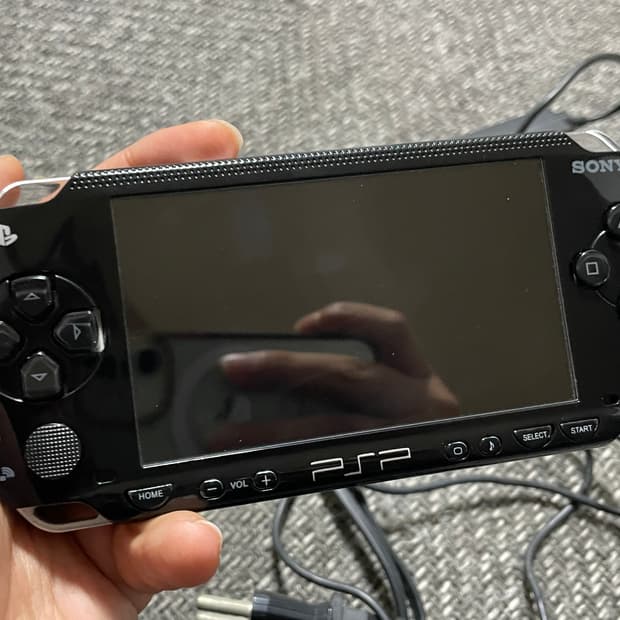 소니 psp1000 팝니다.