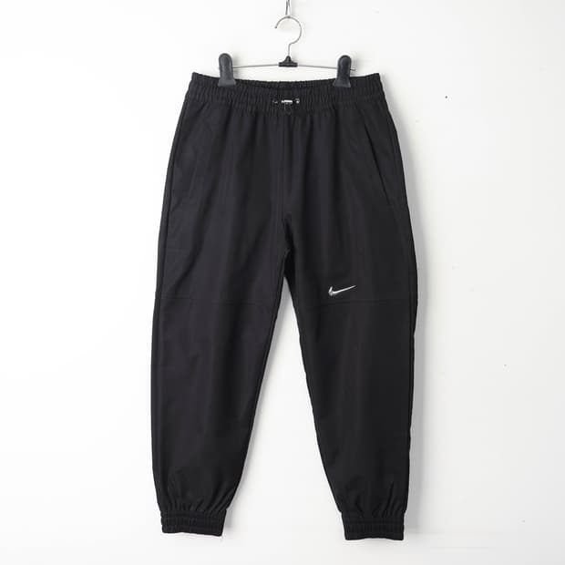 26/나이키 스우시 하이라이즈 우븐팬츠
