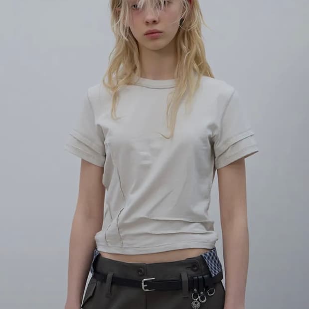 LCDC 신상 RAW SEAM TOP (ECRU)