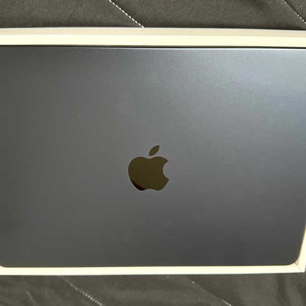 ((급처)) 맥북 에어13 M4 미드나이트 256GB 사이클 28