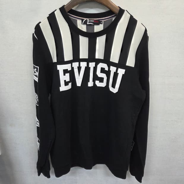 에비수 멀티 빅로고 맨투맨 m