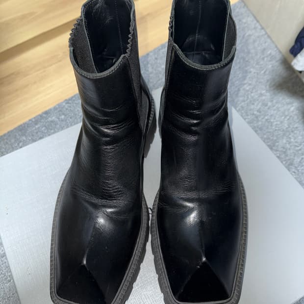 [40] 발렌시아가 라이노 첼시부츠