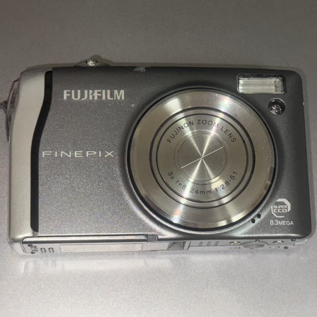 후지필름 파인픽스 F45 fd 디지털 카메라 디카 빈티지 디카