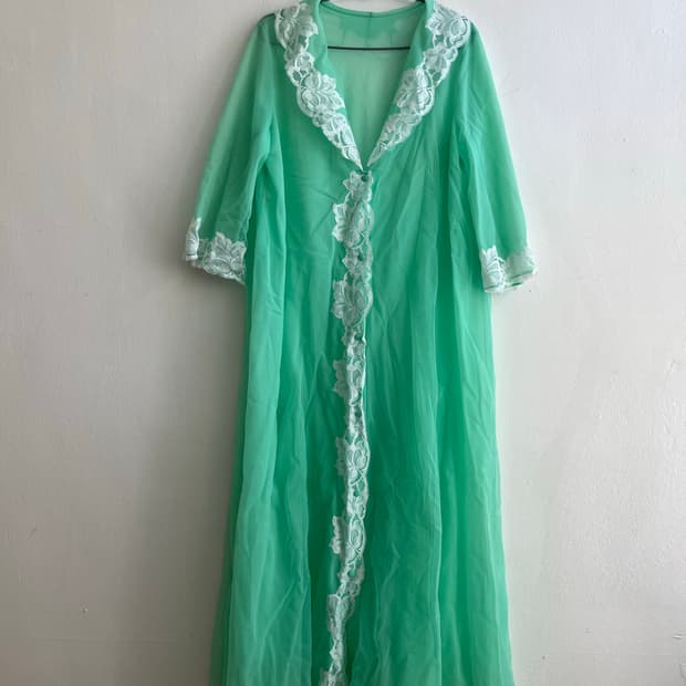 유럽 빈티지 가운