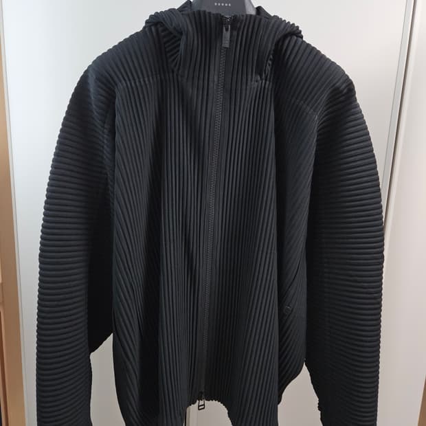 옴므플리세/ 25년 5월 먼슬리 오버사이즈 후드 집업 블랙/ 3