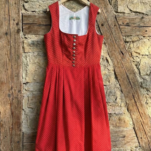 독일 **'Daller Tracht'**의 오리지널 티롤리안 원피스