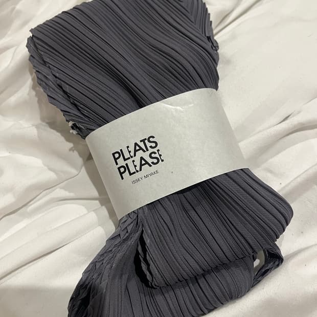 새상품) 이세이미야케 플리츠플리즈 베이직 스카프